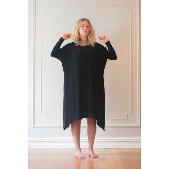 Mimu Maxi Black Assymetrical Hem Long Sleeve Frock Dress size Medium - Picture 2 of 9